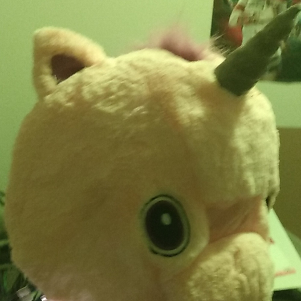 Fuzzy Unicorn Mask - Picture 2 of 4